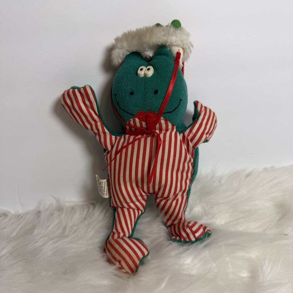 Vtg Mistle Toad Plush 1985 Mistletoad 9” Heartline Christmas Frog Striped Red